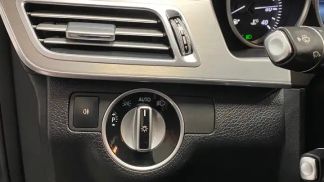 Financování Hatchback MERCEDES E 220 2015