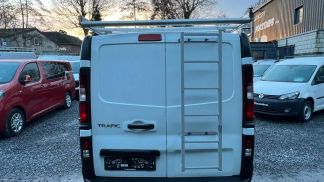 Leasing Hatchback Renault Trafic 2015