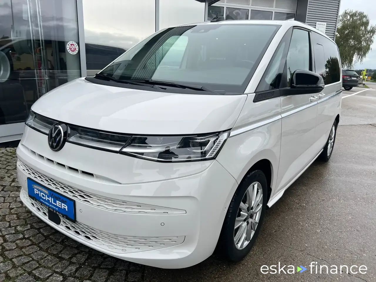 Finansowanie Hatchback Volkswagen T7 Multivan 2022