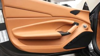 Lízing Kupé Ferrari F8 TRIBUTO 2020