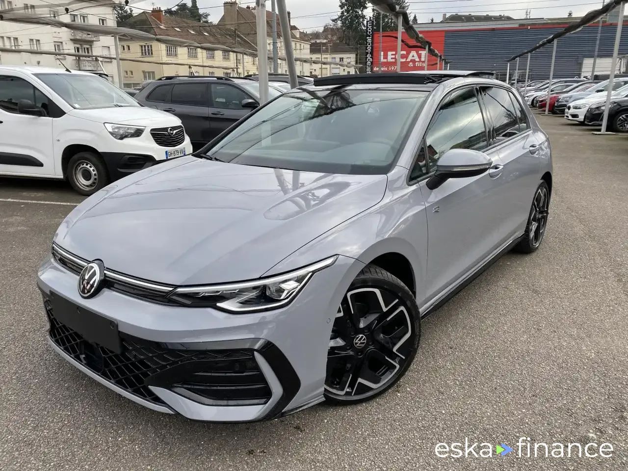 Leasing Sedan Volkswagen Golf 2024