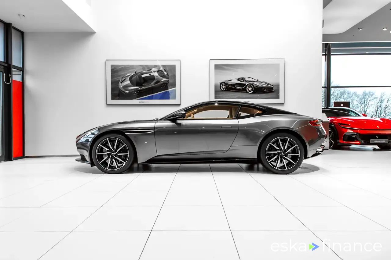 Leasing Coupe Aston Martin DB11 2016