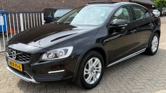 Lízing Sedan Volvo S60 Cross Country 2017