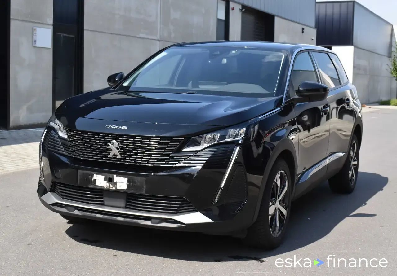 SUV Peugeot 5008 2022