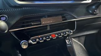 Lízing Hatchback Peugeot 208 2022