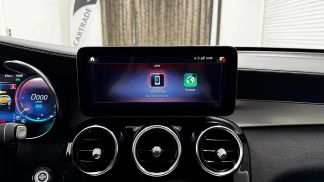 Finansowanie SUV MERCEDES GLC 300 2021