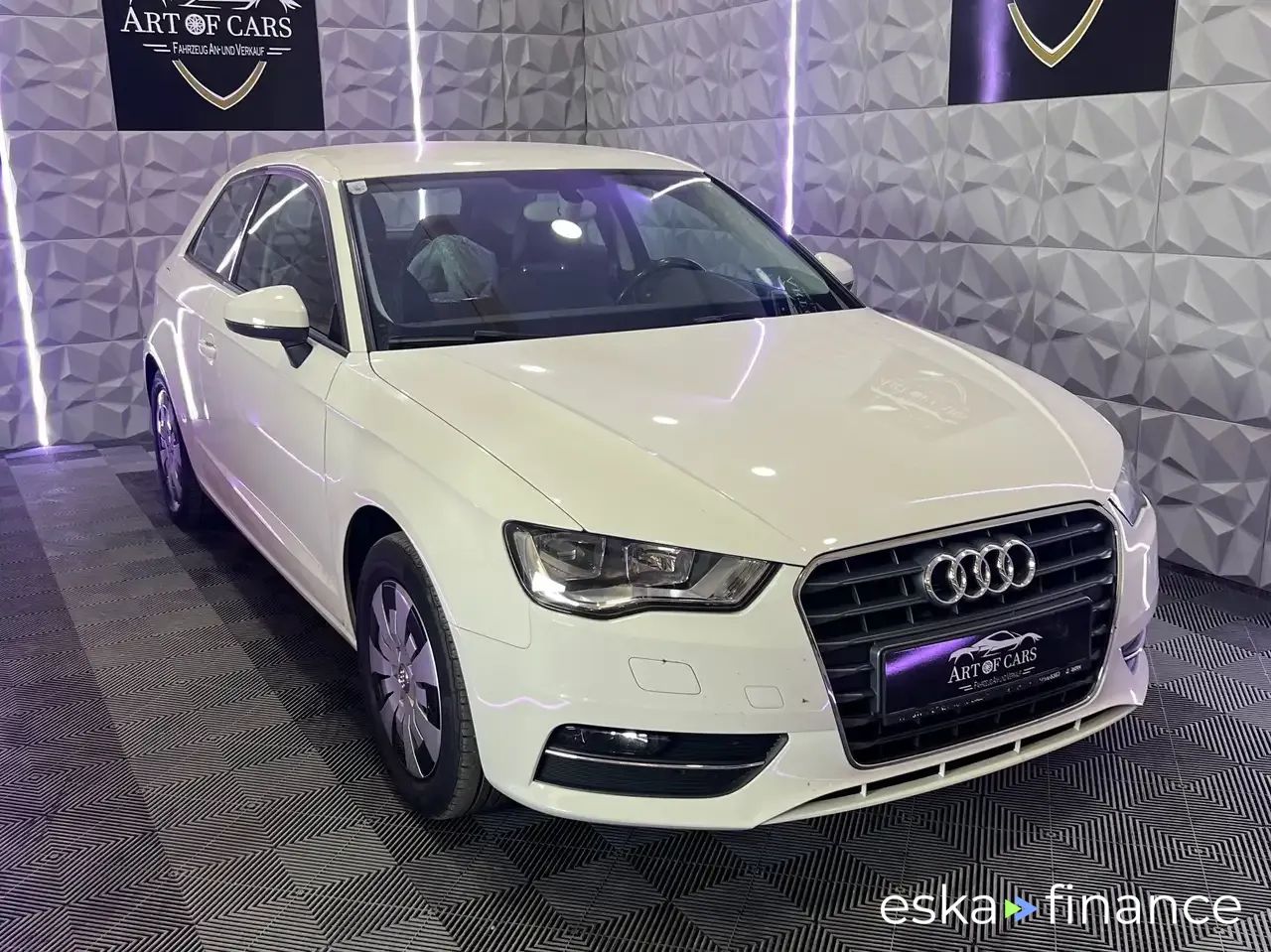 Hatchback Audi A3 2013