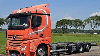 Finansowanie Ciężarówka (podwozie) Mercedes-Benz ACTROS 2545 LS 2015