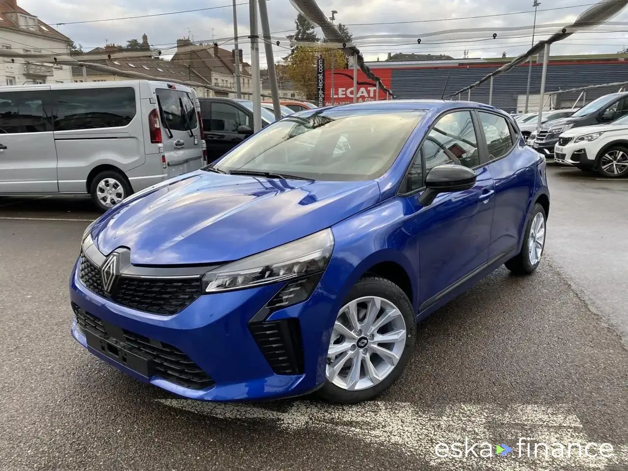 Financování Sedan Renault Clio 2025