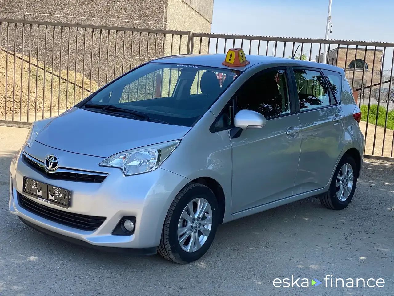 Finansowanie Hatchback Toyota Verso-S 2012