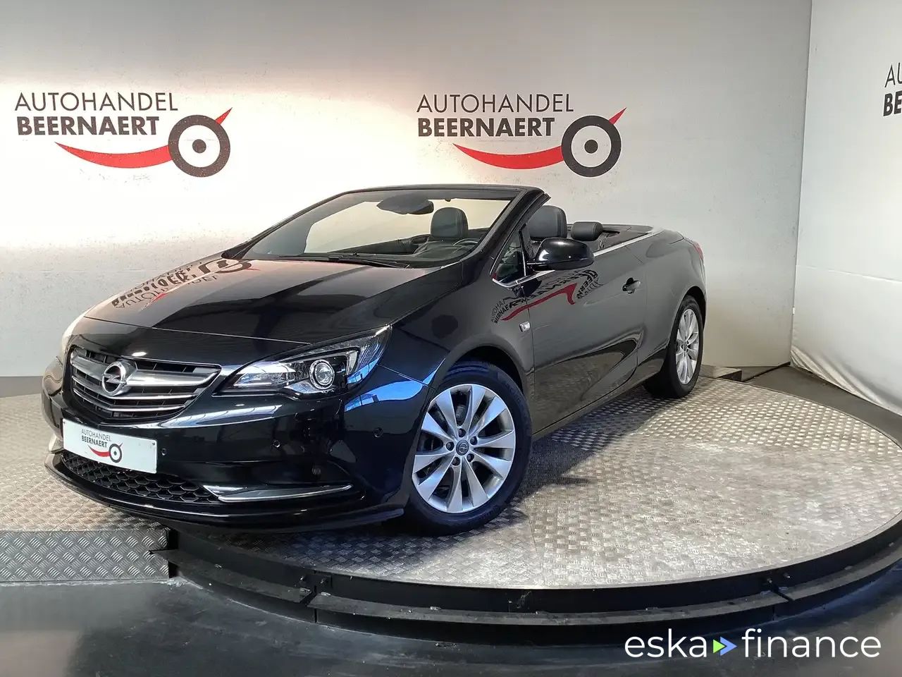 Financování Konvertibilní Opel Cascada 2014