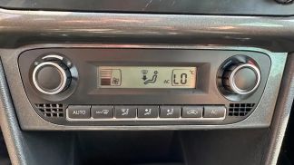 Financování Sedan Volkswagen Polo 2010
