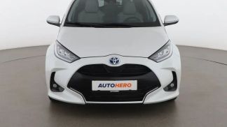 Leasing Hatchback Toyota Yaris 2022