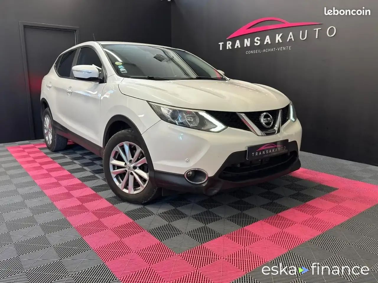 Lízing SUV Nissan Qashqai 2014