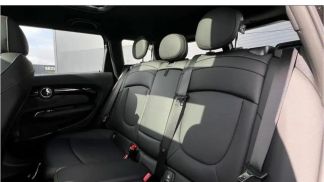 Leasing Wagon MINI ONE 2021