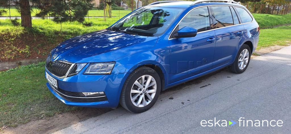 Lízing Kombi Skoda OCTAVIA COMBI 2020