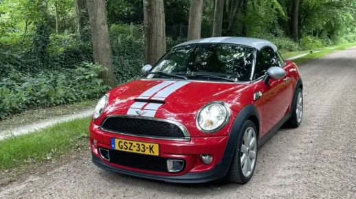 MINI Cooper 2011