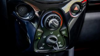 Leasing Hatchback Toyota AYGO 2017