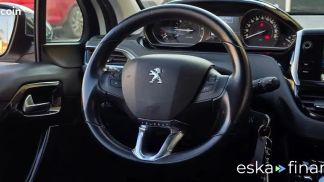 Lízing Hatchback Peugeot 208 2016