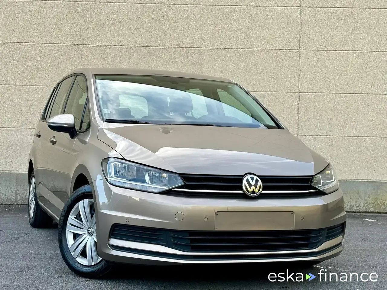 Lízing Hatchback Volkswagen Touran 2018