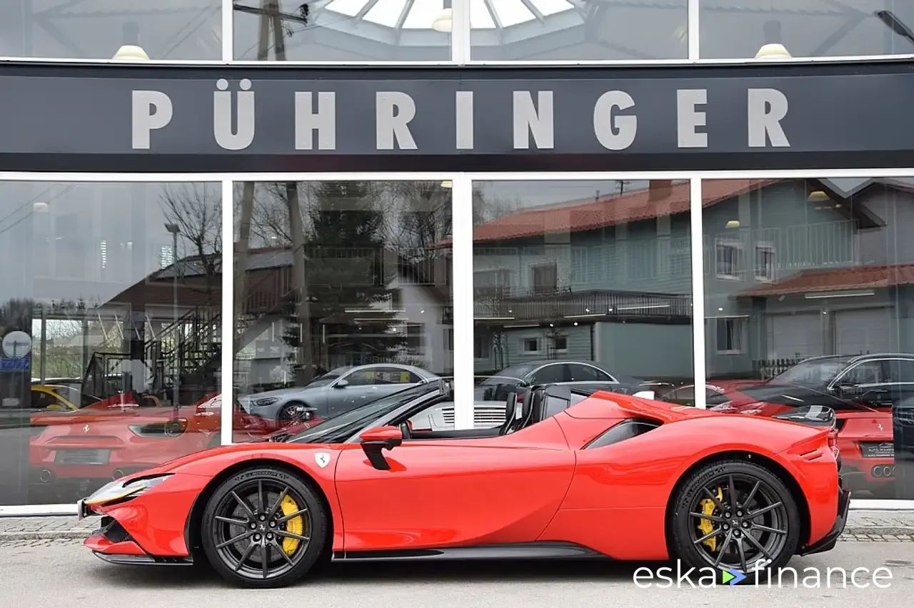 Lízing Kabriolet Ferrari SF90 SPIDER 2022