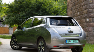 Leasing Hatchback Nissan Leaf 2014