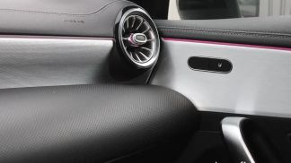 Lízing Sedan MERCEDES CLA 250 2020