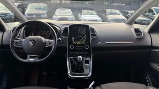 Lízing Hatchback Renault Scenic 2017