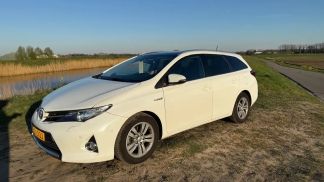 Leasing Hatchback Toyota Auris 2013