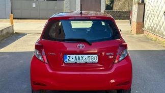 Leasing Sedan Toyota Yaris 2014