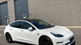 Lízing Sedan Tesla Model 3 2022