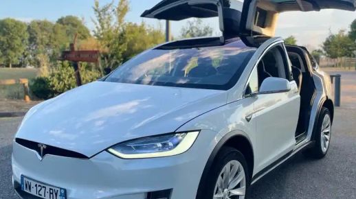 Tesla Model X 2017