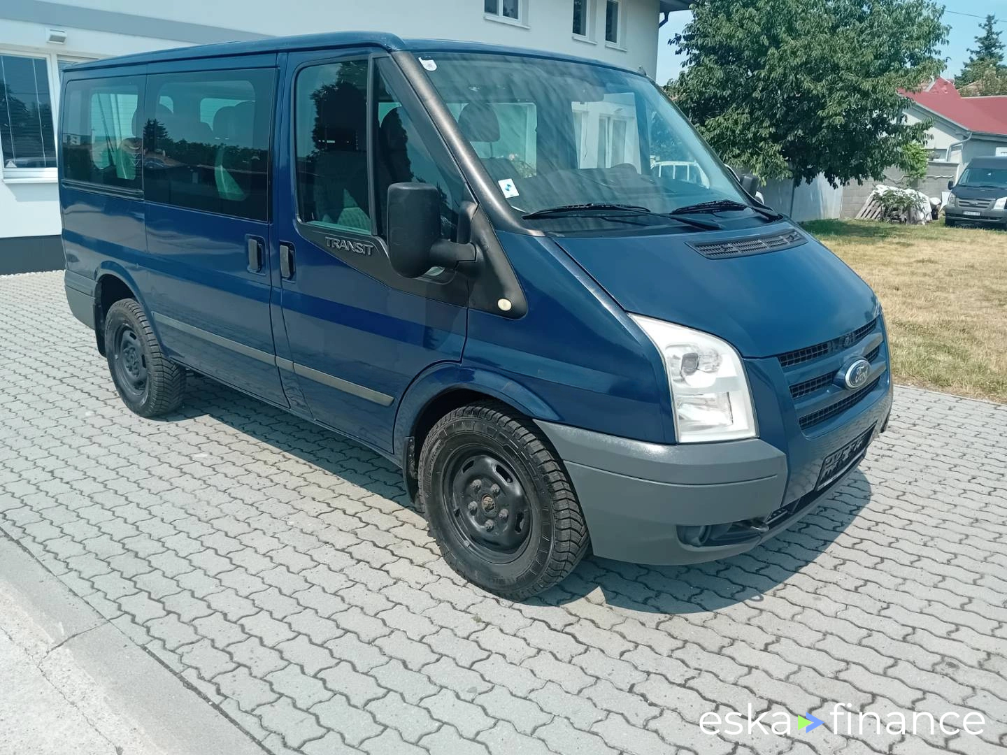 Leasing Van Ford TRANSIT BUS 2011