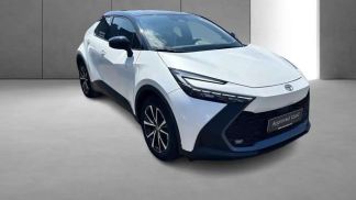 Lízing Sedan Toyota C-HR 2024