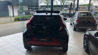 Leasing Hatchback Toyota Aygo (X) 2022