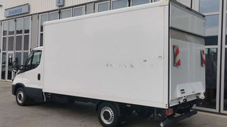 Zamknięte pudełko Iveco DAILY 2021