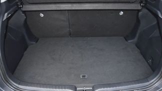Leasing Sedan Toyota Yaris 2022