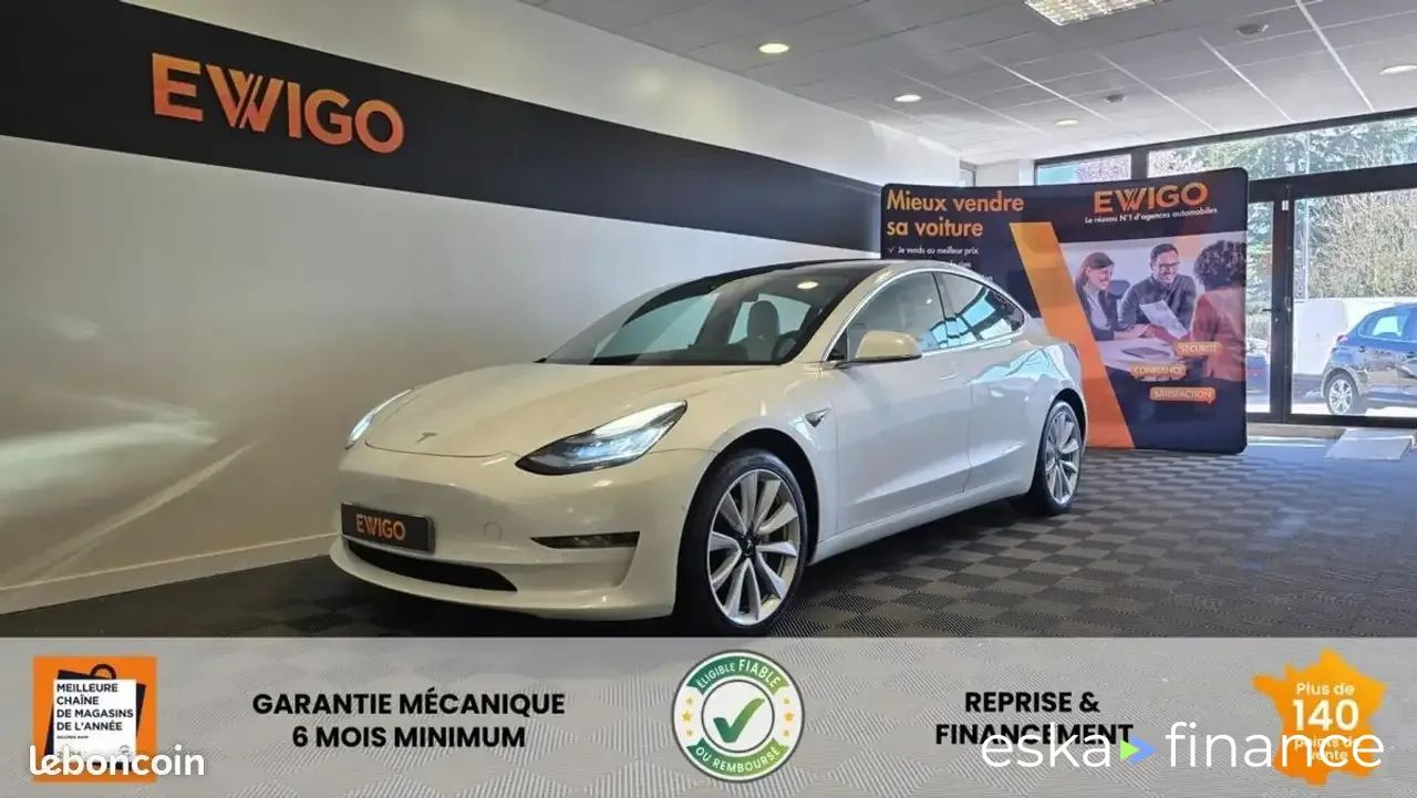 Leasing Sedan Tesla Model 3 2019