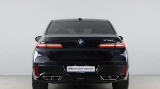 Lízing Sedan BMW 760 2024