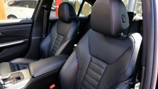Lízing Sedan BMW 330 2019