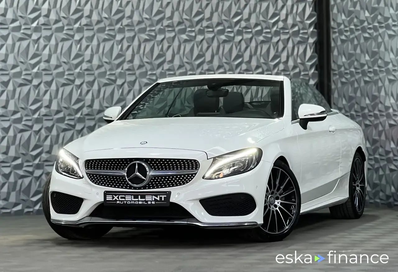 Lízing Kabriolet MERCEDES C 220 2017