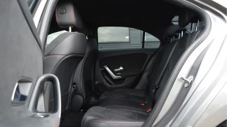 Leasing Sedan MERCEDES A 200 2019