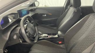 Lízing Sedan Peugeot 208 2021
