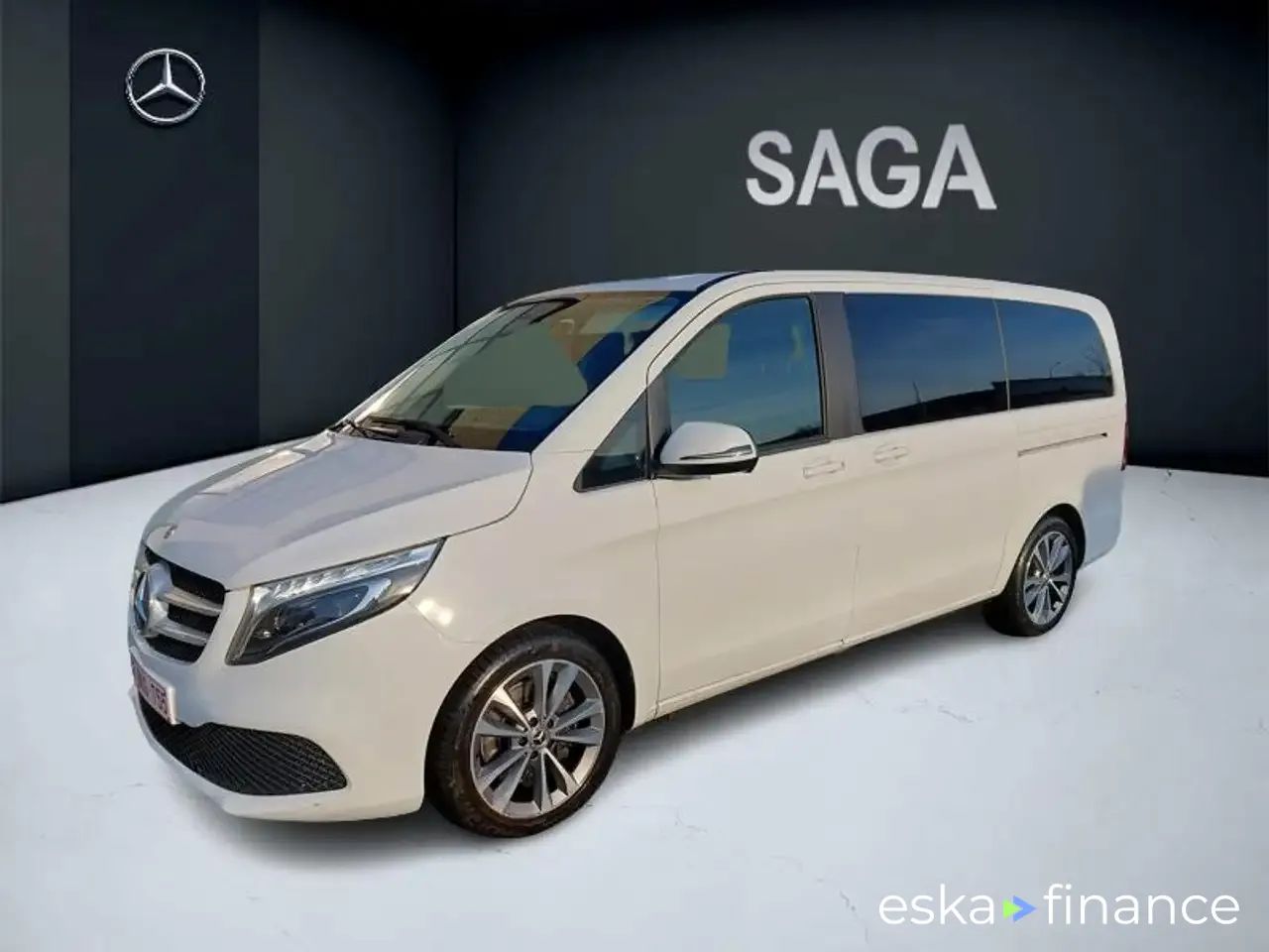 Leasing Hatchback MERCEDES V 220 2021