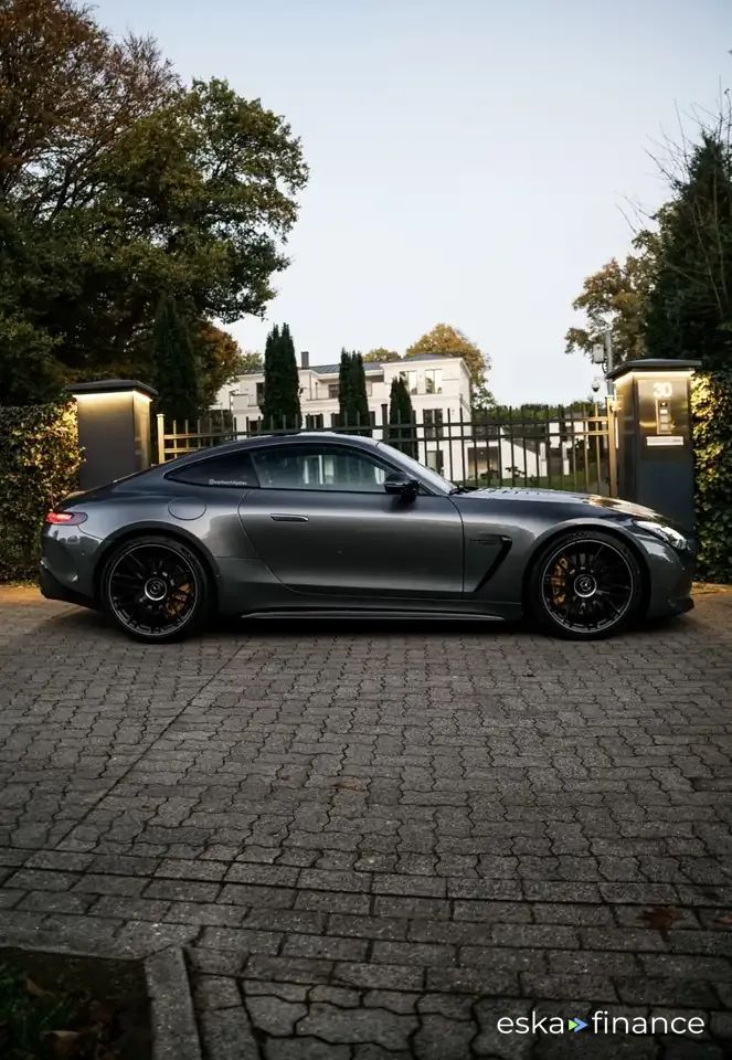 Financování Kupé MERCEDES AMG GT 2024