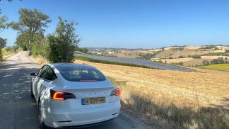 Lízing Sedan Tesla Model 3 2021