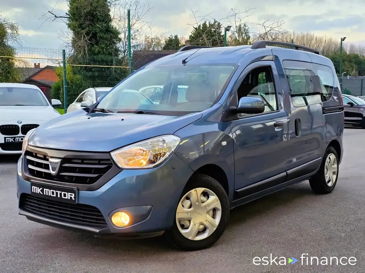 Lízing Hatchback Dacia Dokker 2014