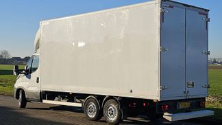 Lízing Uzavretý box Iveco DAILY 35 S 2016