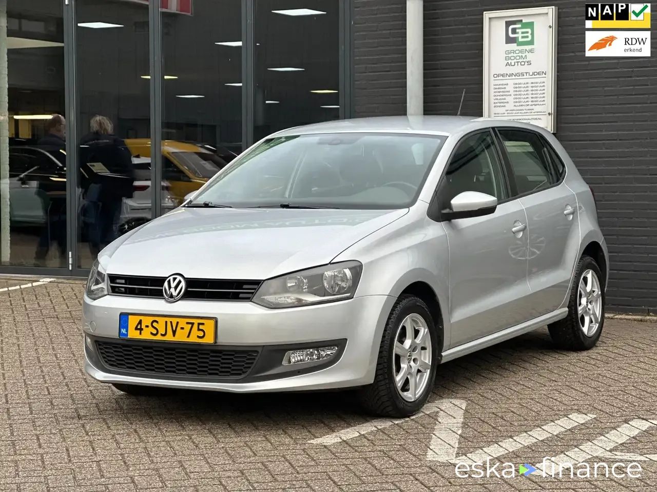 Leasing Hatchback Volkswagen Polo 2013
