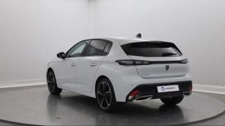 Lízing Sedan Peugeot 308 2023